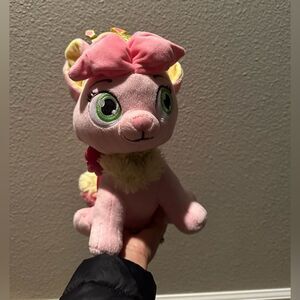 Disney Palace Pet's Belle Pink Cat Plus